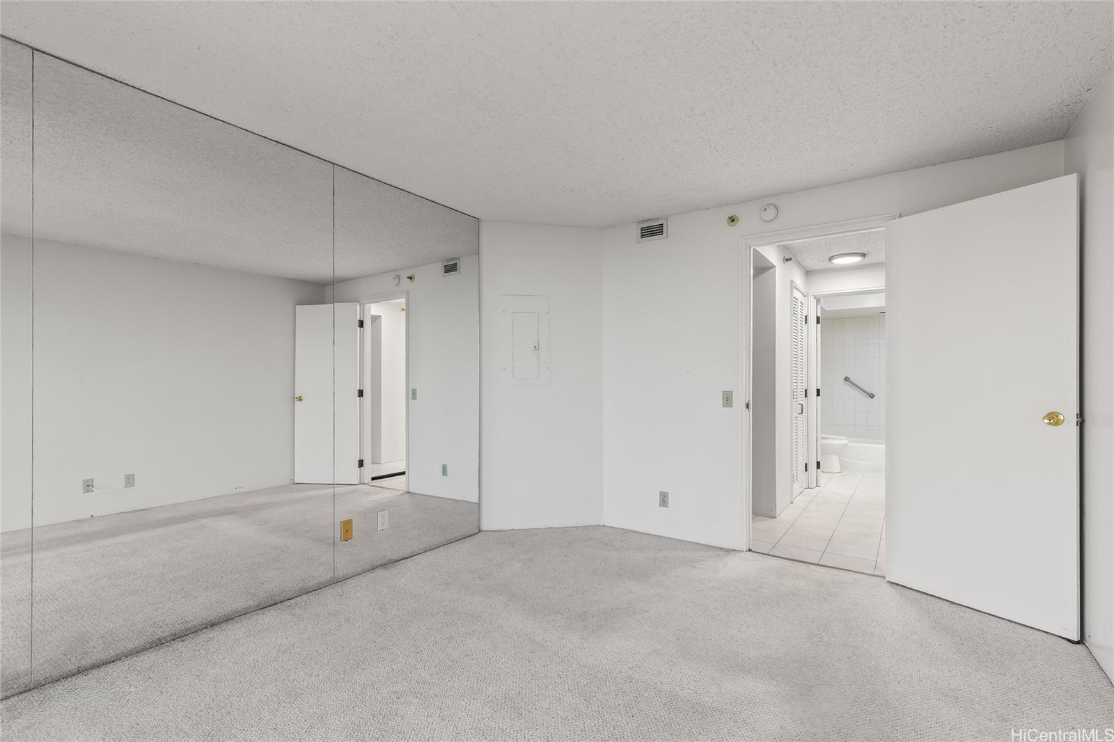 One Waterfront Tower condo # 503, Honolulu, Hawaii - photo 9 of 24