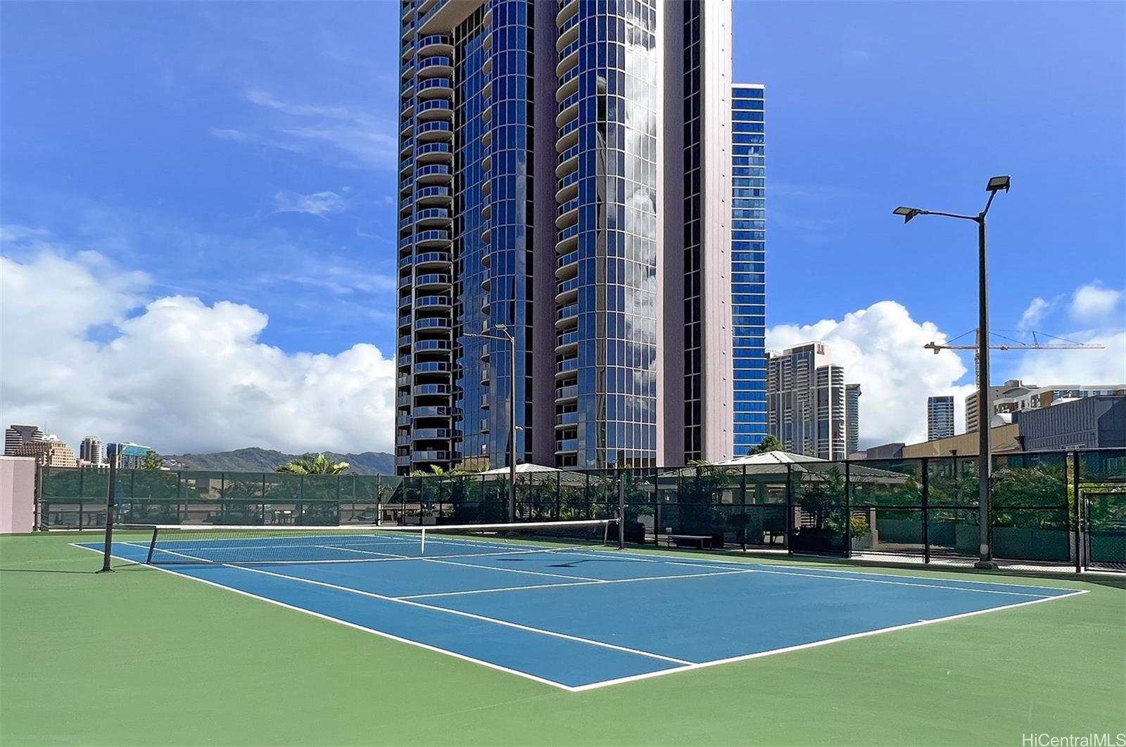 One Waterfront Tower condo # 901, Honolulu, Hawaii - photo 25 of 25