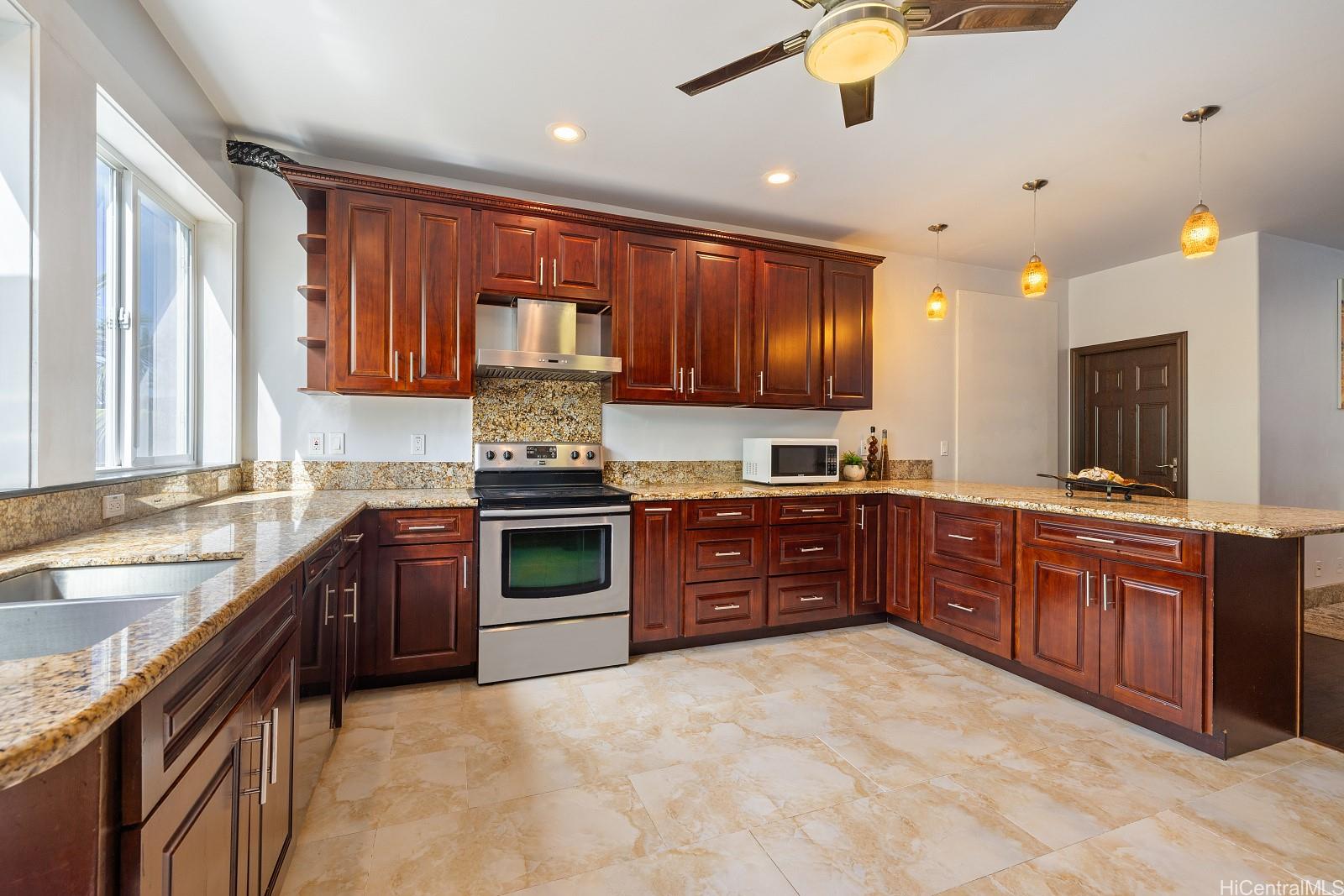 41-51  Hinalea Street Waimanalo, Kailua home - photo 12 of 25