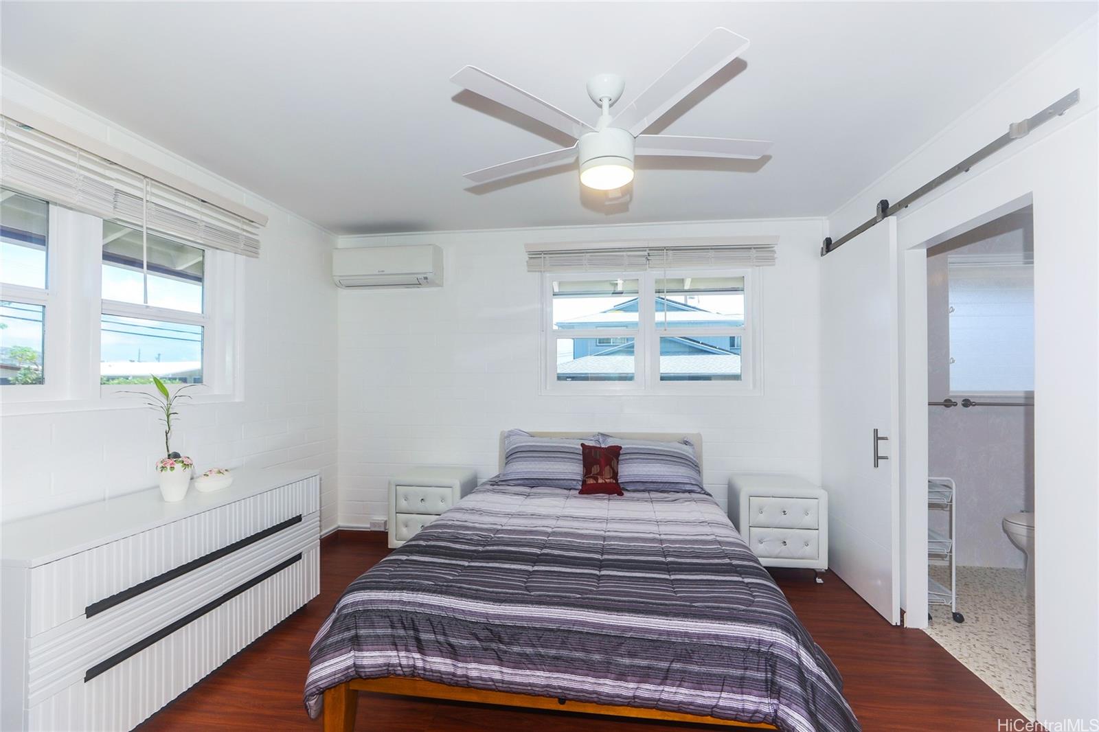 4153  Kilauea Ave Kahala-puupanini, Diamond Head home - photo 12 of 23