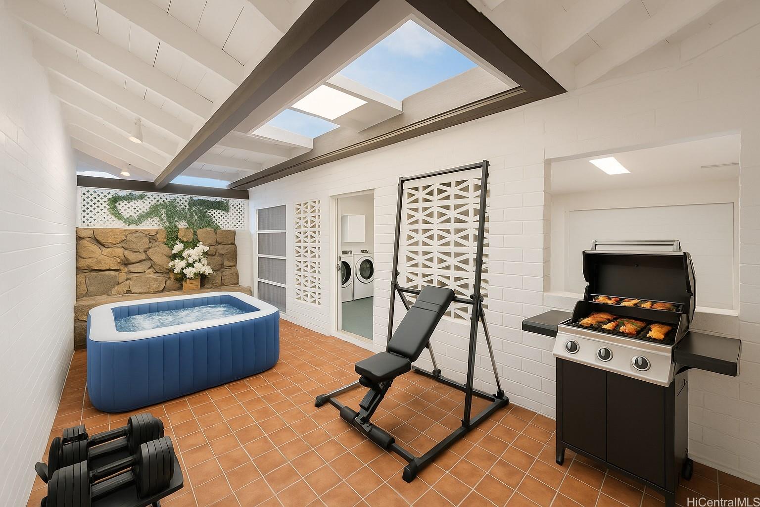 4153  Kilauea Ave Kahala-puupanini, Diamond Head home - photo 15 of 23