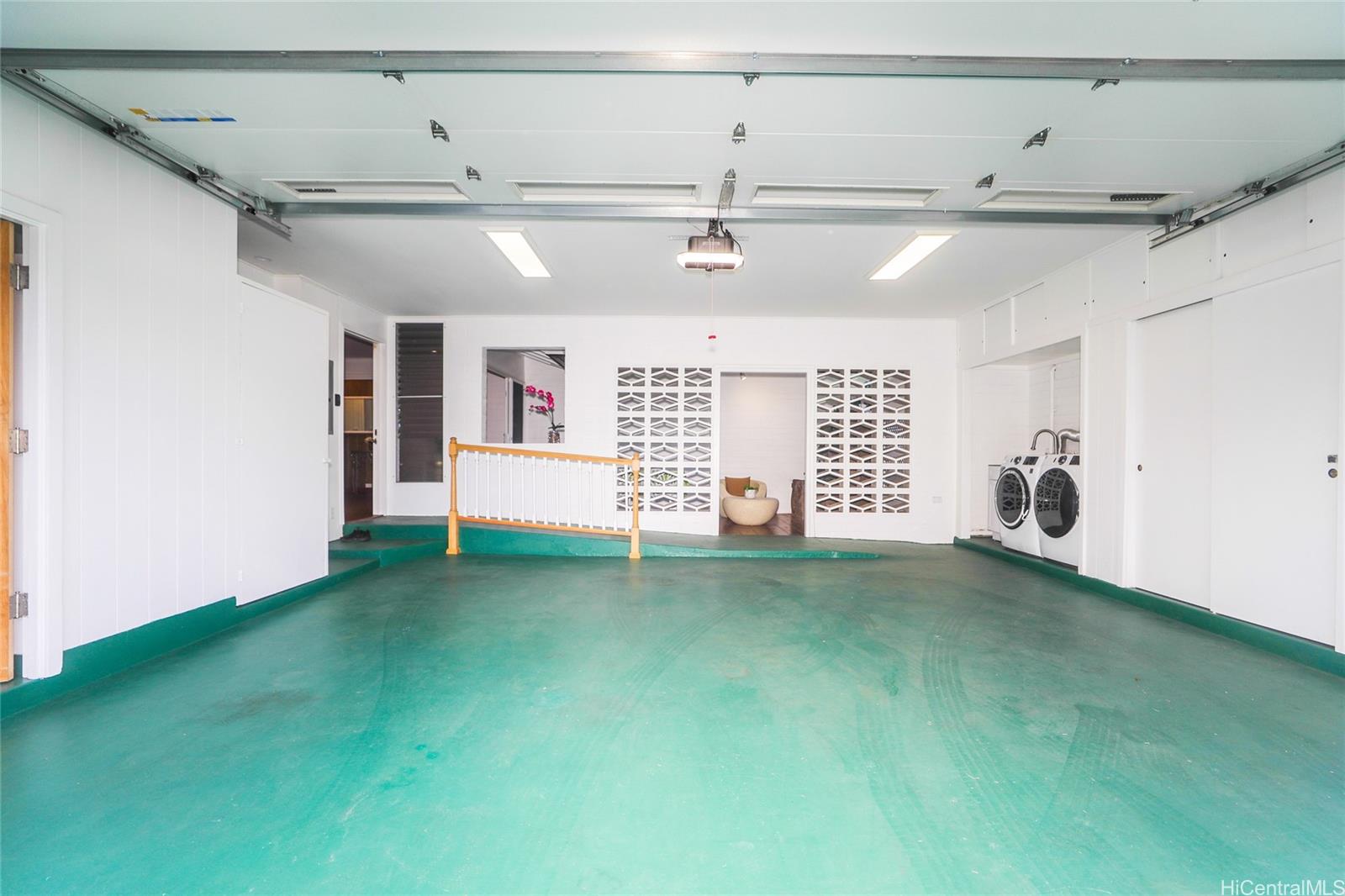 4153  Kilauea Ave Kahala-puupanini, Diamond Head home - photo 20 of 23