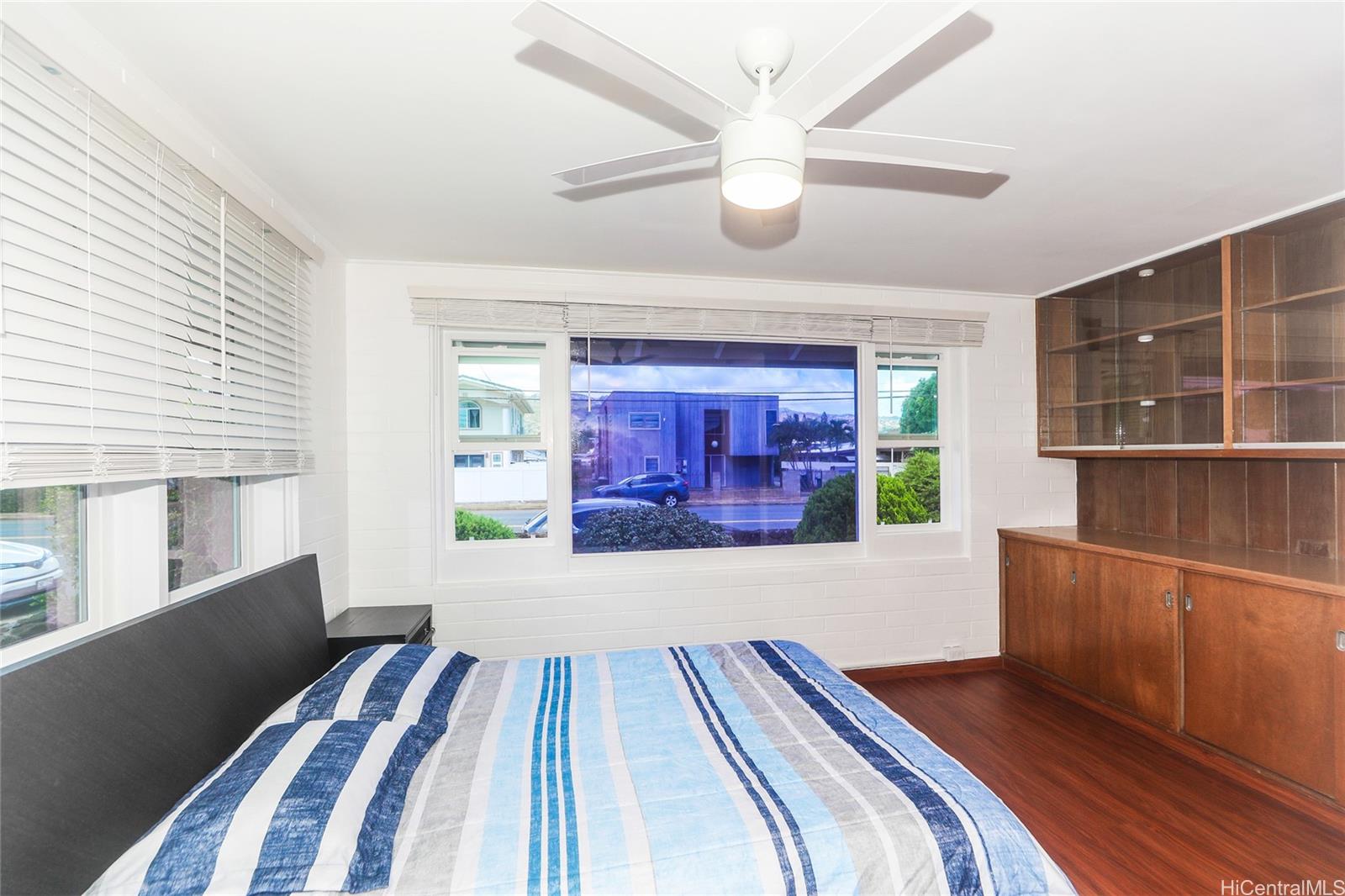 4153  Kilauea Ave Kahala-puupanini, Diamond Head home - photo 7 of 23