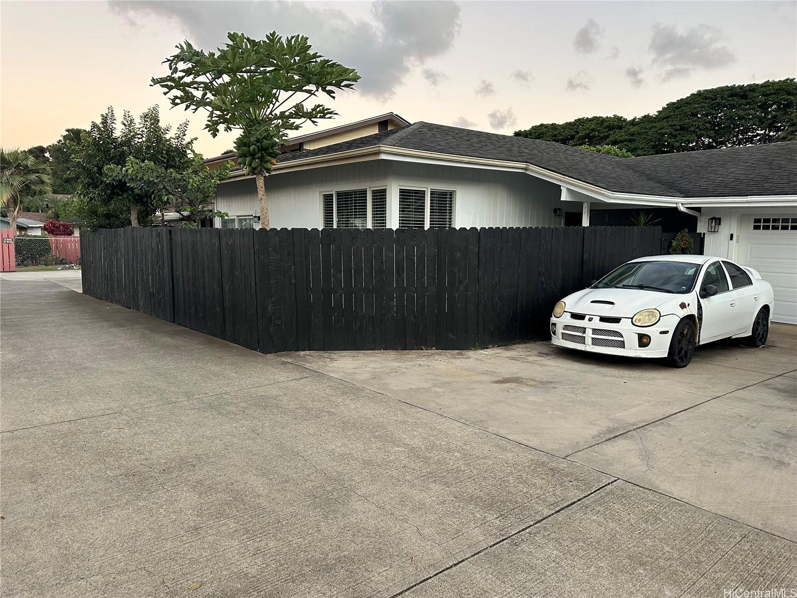41-555  Hihimanu Street Waimanalo, Kailua home - photo 3 of 18