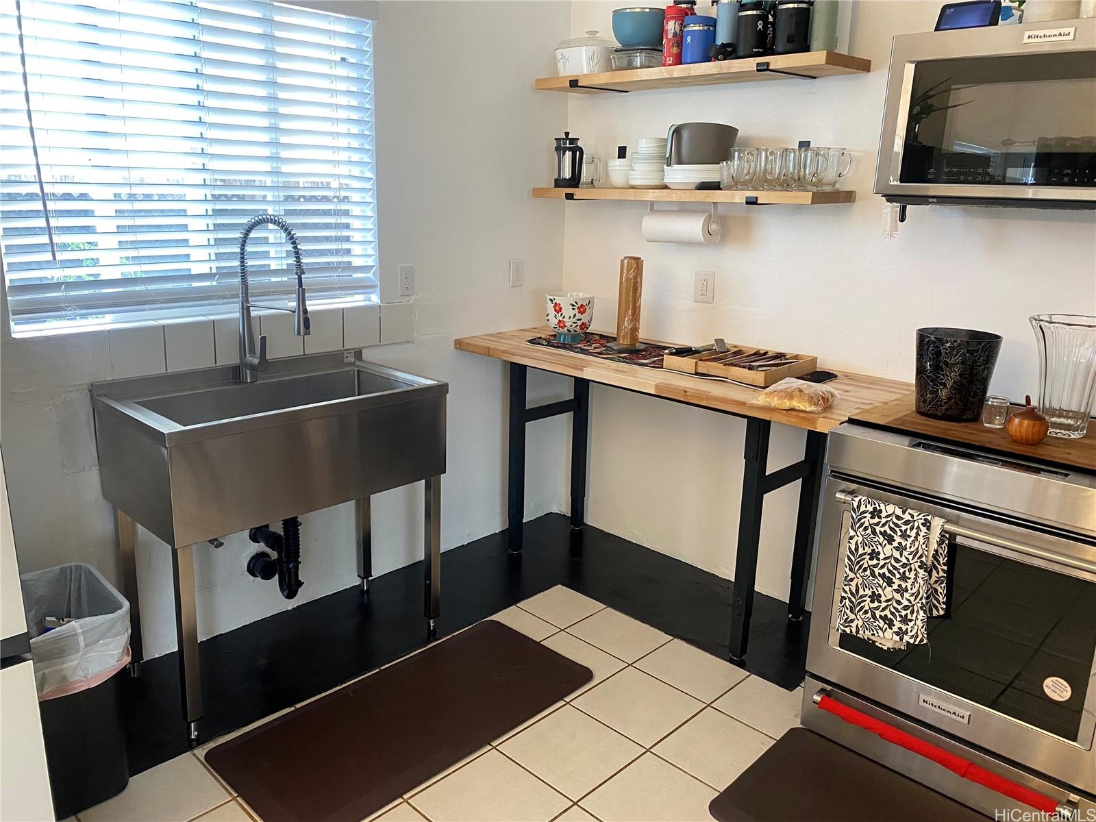 41-555  Hihimanu Street Waimanalo, Kailua home - photo 6 of 18