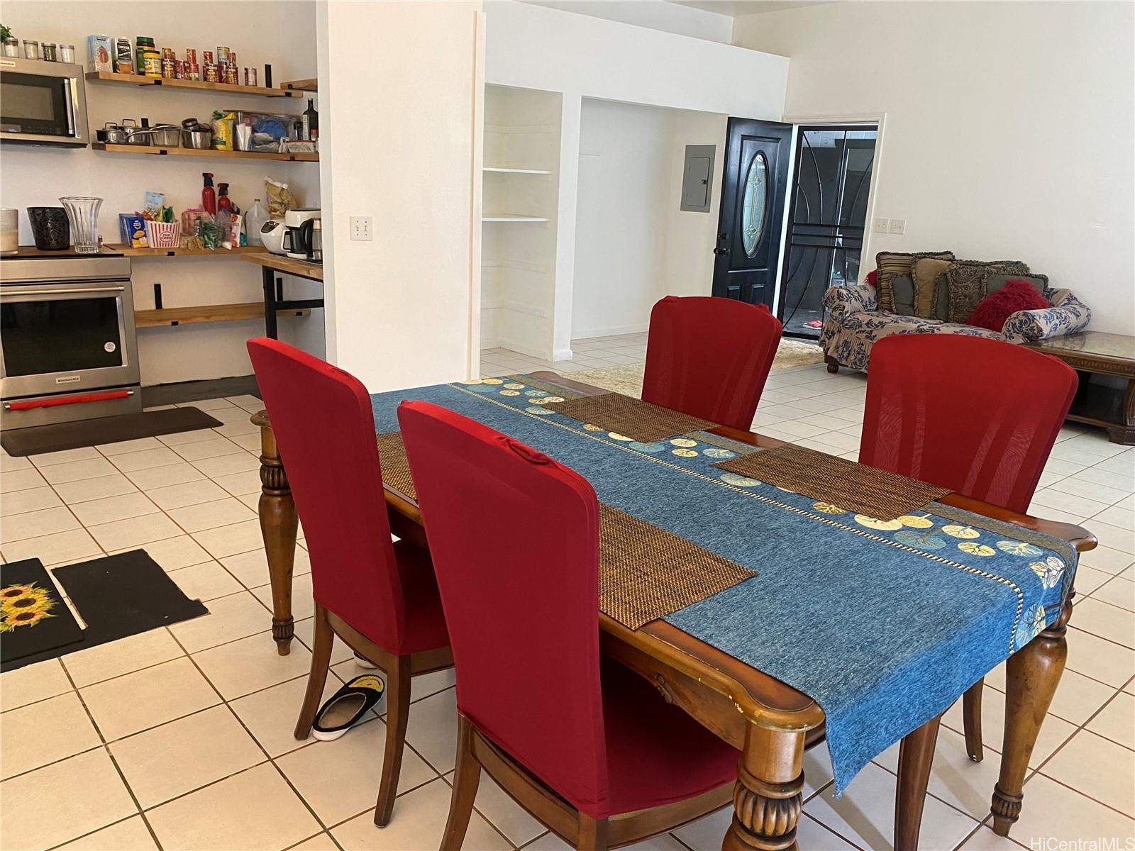 41-555  Hihimanu Street Waimanalo, Kailua home - photo 9 of 18