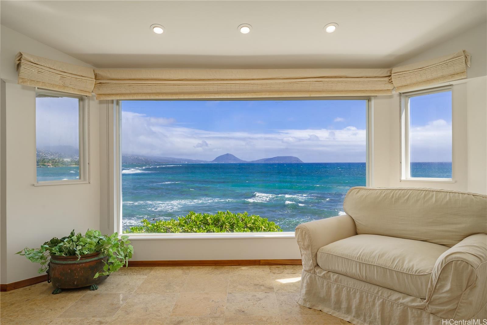 4157  Black Point Road Kahala-black Point, Diamond Head home - photo 15 of 25