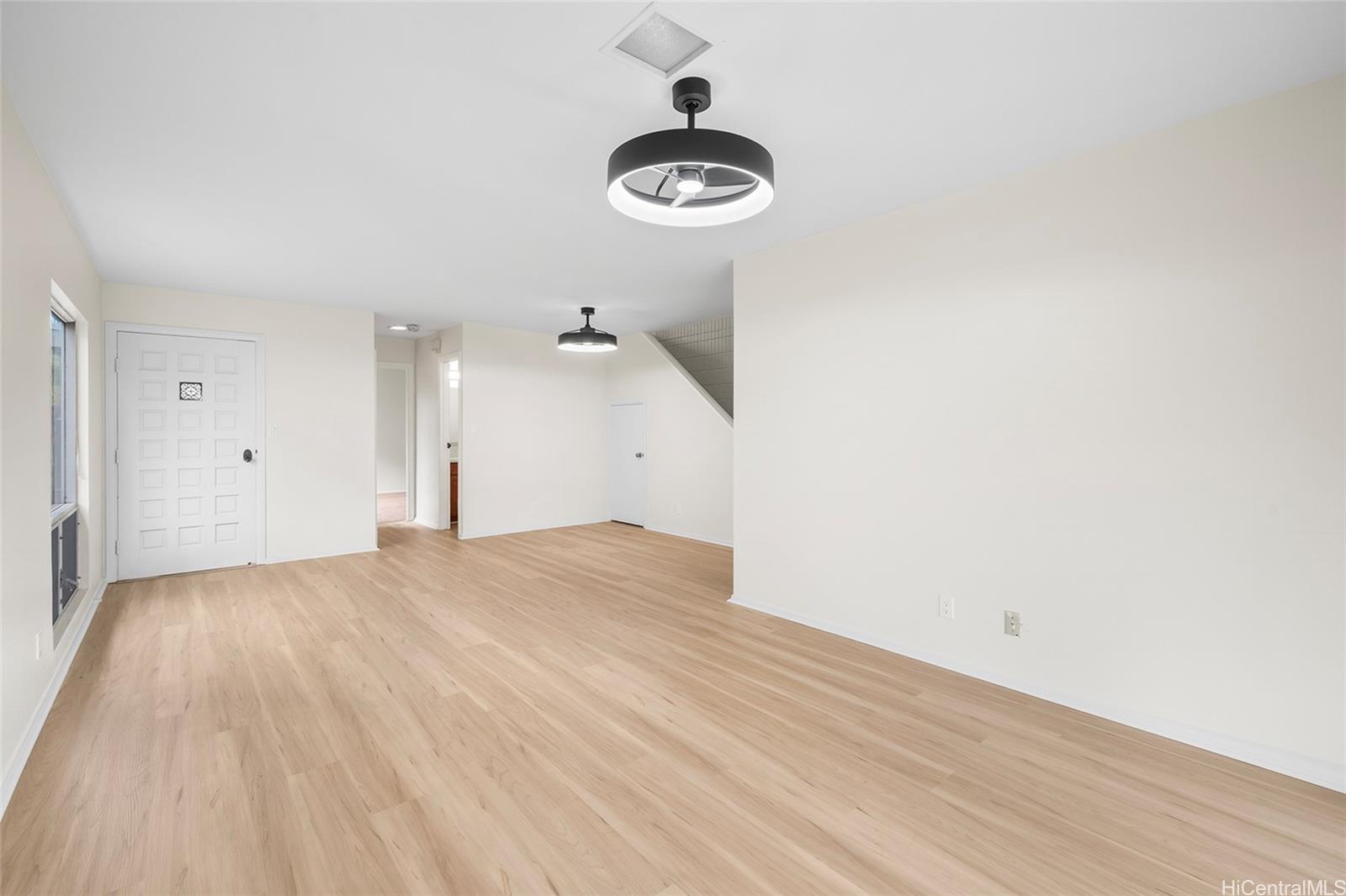 416 Opihikao Place townhouse # 512, Honolulu, Hawaii - photo 3 of 24