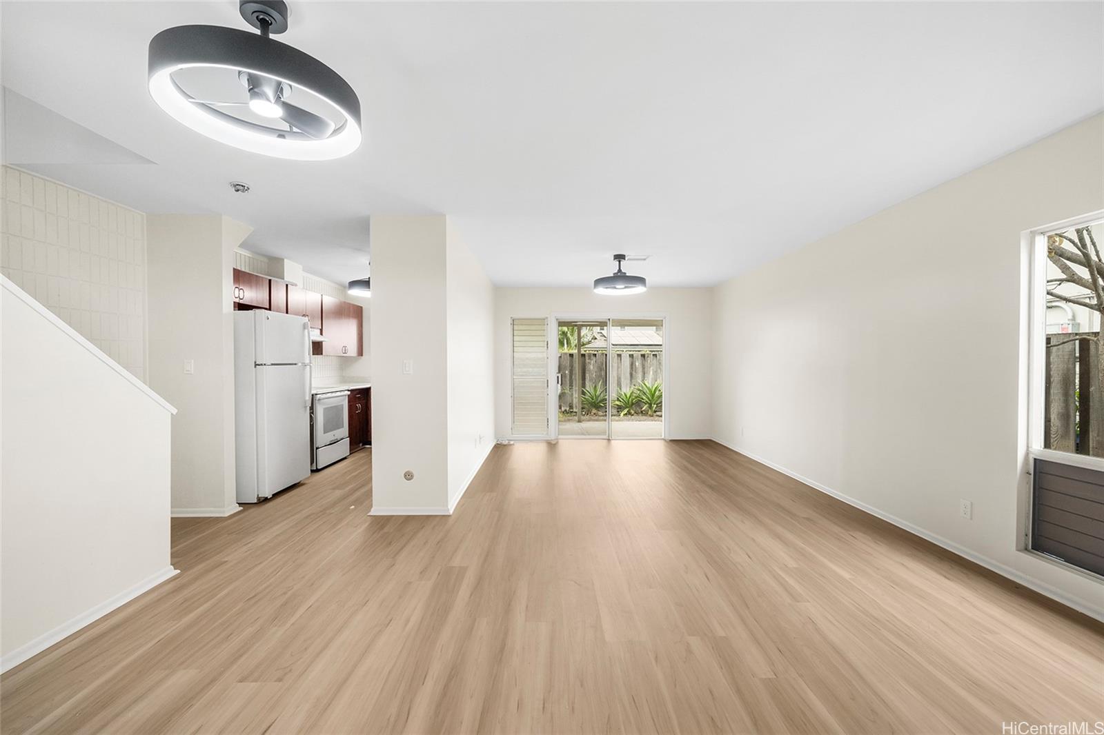 416 Opihikao Pl townhouse # 512, Honolulu, Hawaii - photo 5 of 24