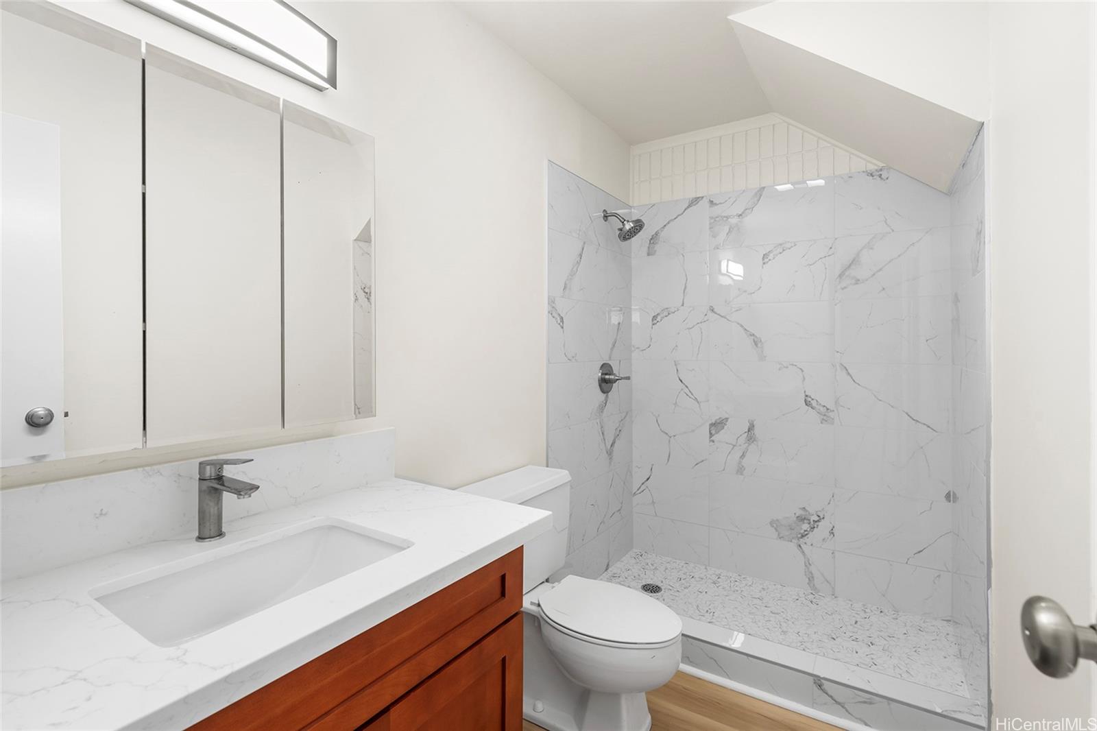 416 Opihikao Pl townhouse # 512, Honolulu, Hawaii - photo 8 of 24