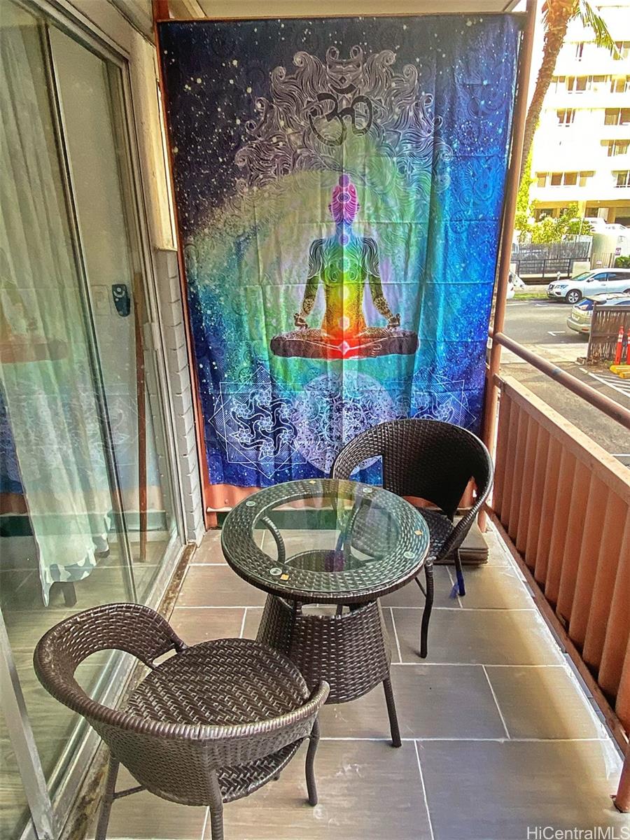 Hawaiian King condo # 204, Honolulu, Hawaii - photo 4 of 8
