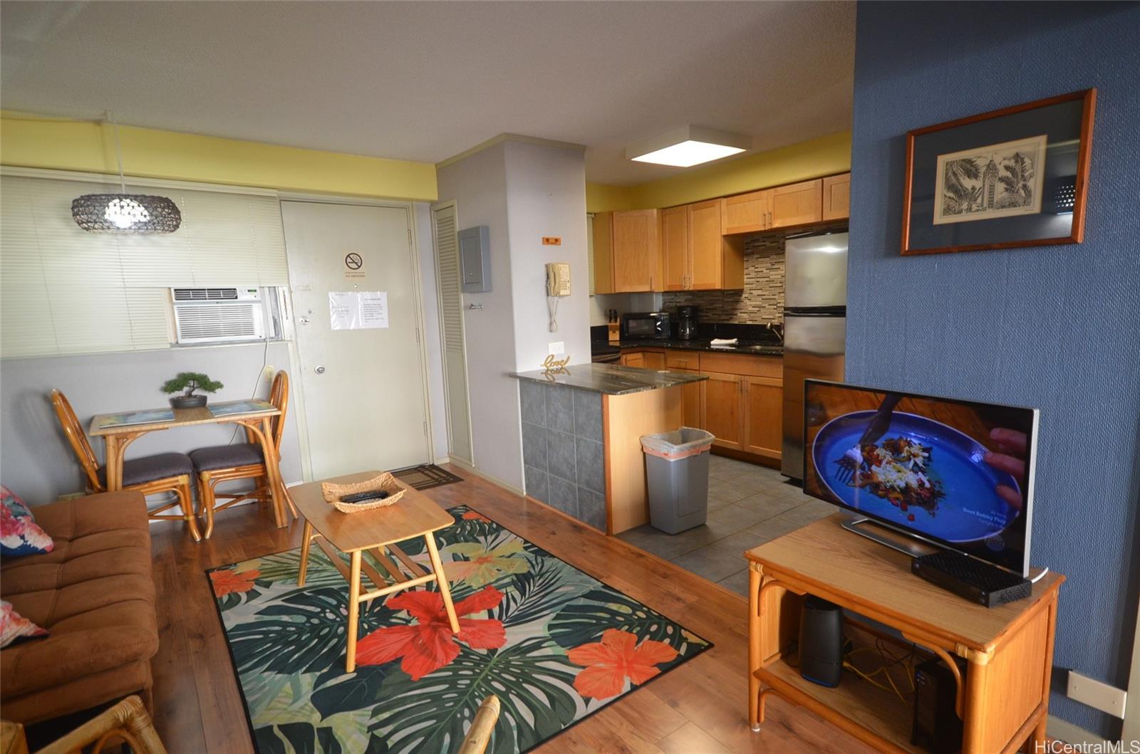 Hawaiian King condo # 405, Honolulu, Hawaii - photo 10 of 25