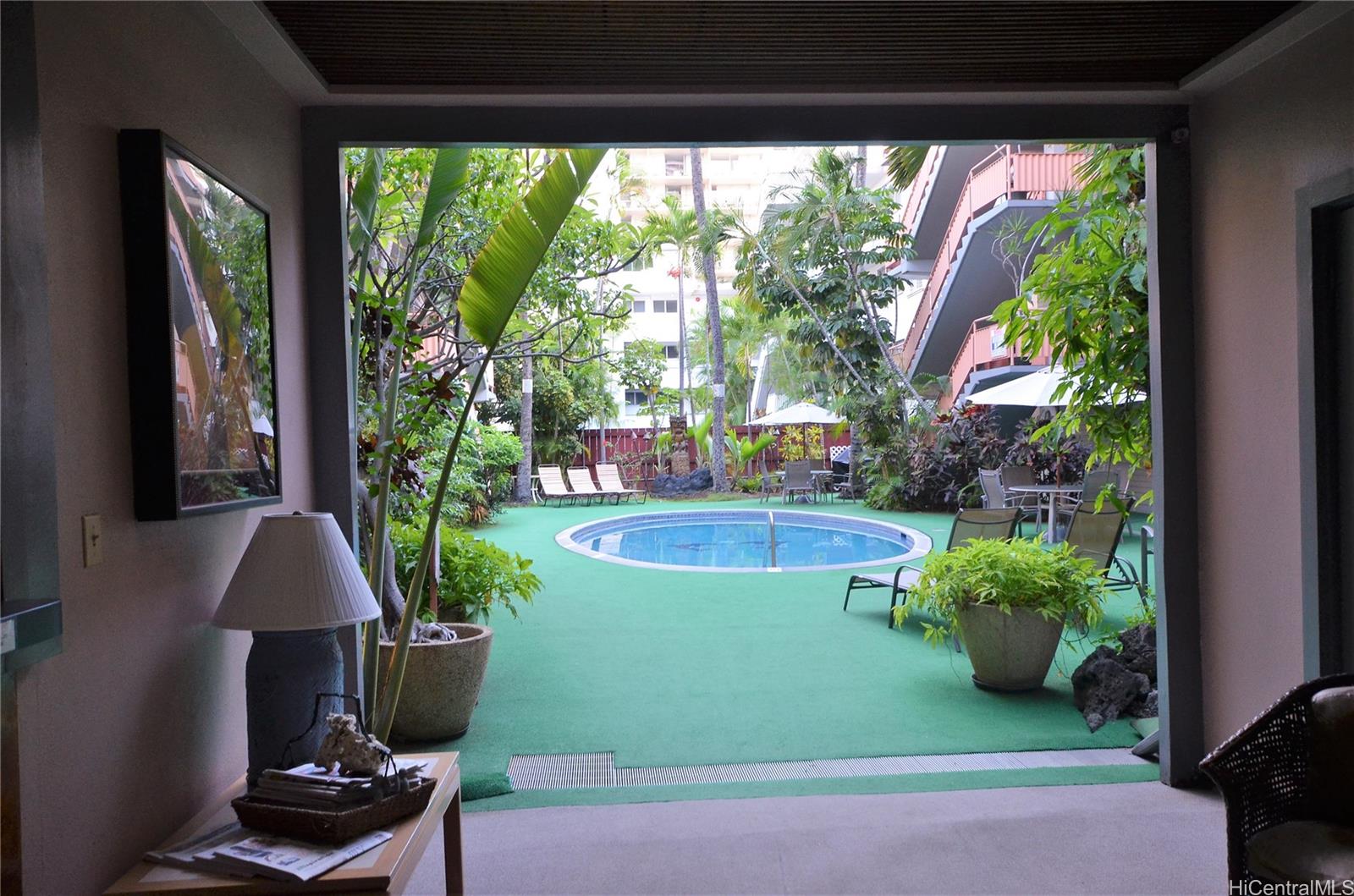 Hawaiian King condo # 405, Honolulu, Hawaii - photo 17 of 19