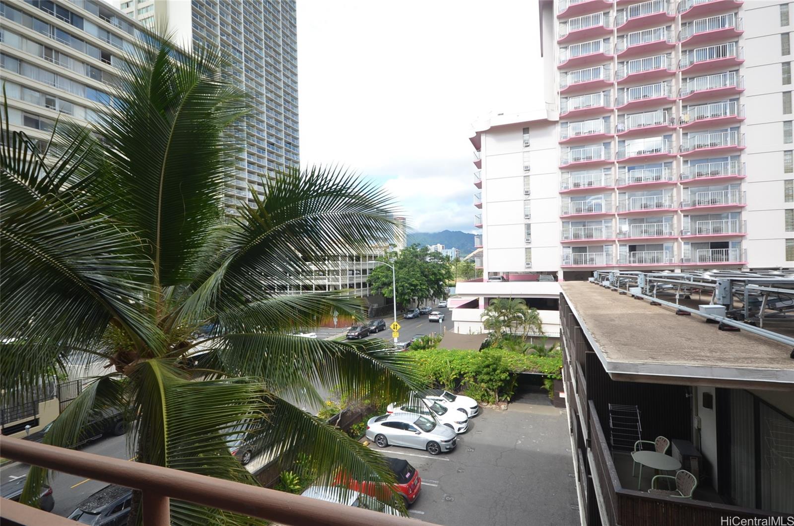 Hawaiian King condo # 405, Honolulu, Hawaii - photo 8 of 19