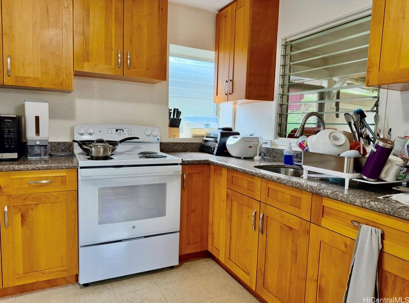 418  Dayton Lane Nuuanu-lower, Honolulu home - photo 12 of 19