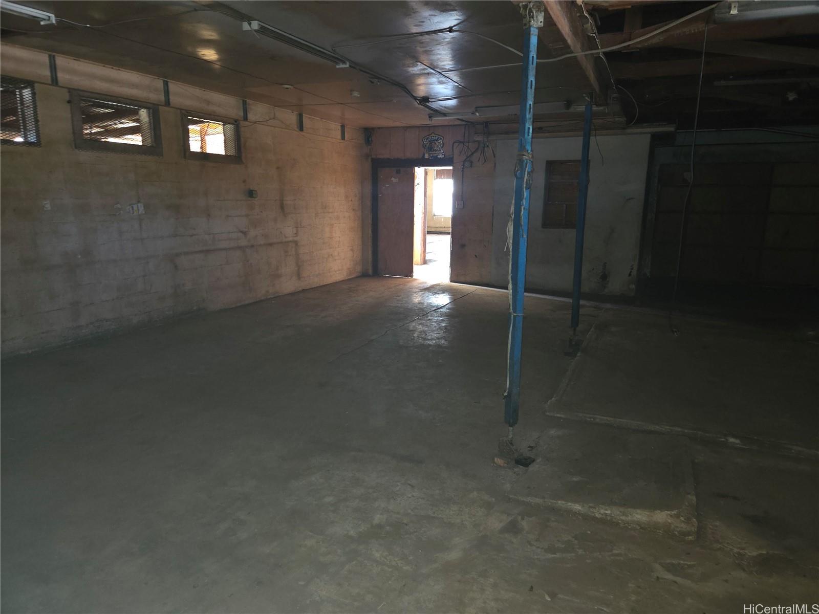 41-867 Kalanianaole Hwy Waimanalo Oahu commercial real estate photo11 of 24