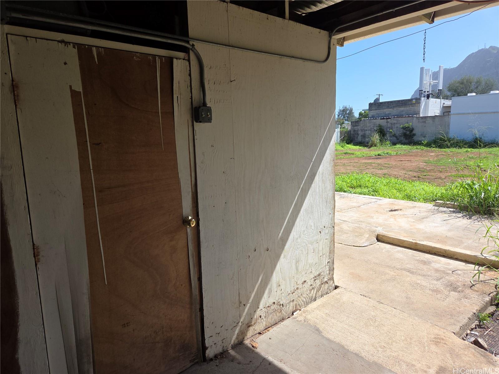 41-867 Kalanianaole Hwy Waimanalo Oahu commercial real estate photo12 of 24