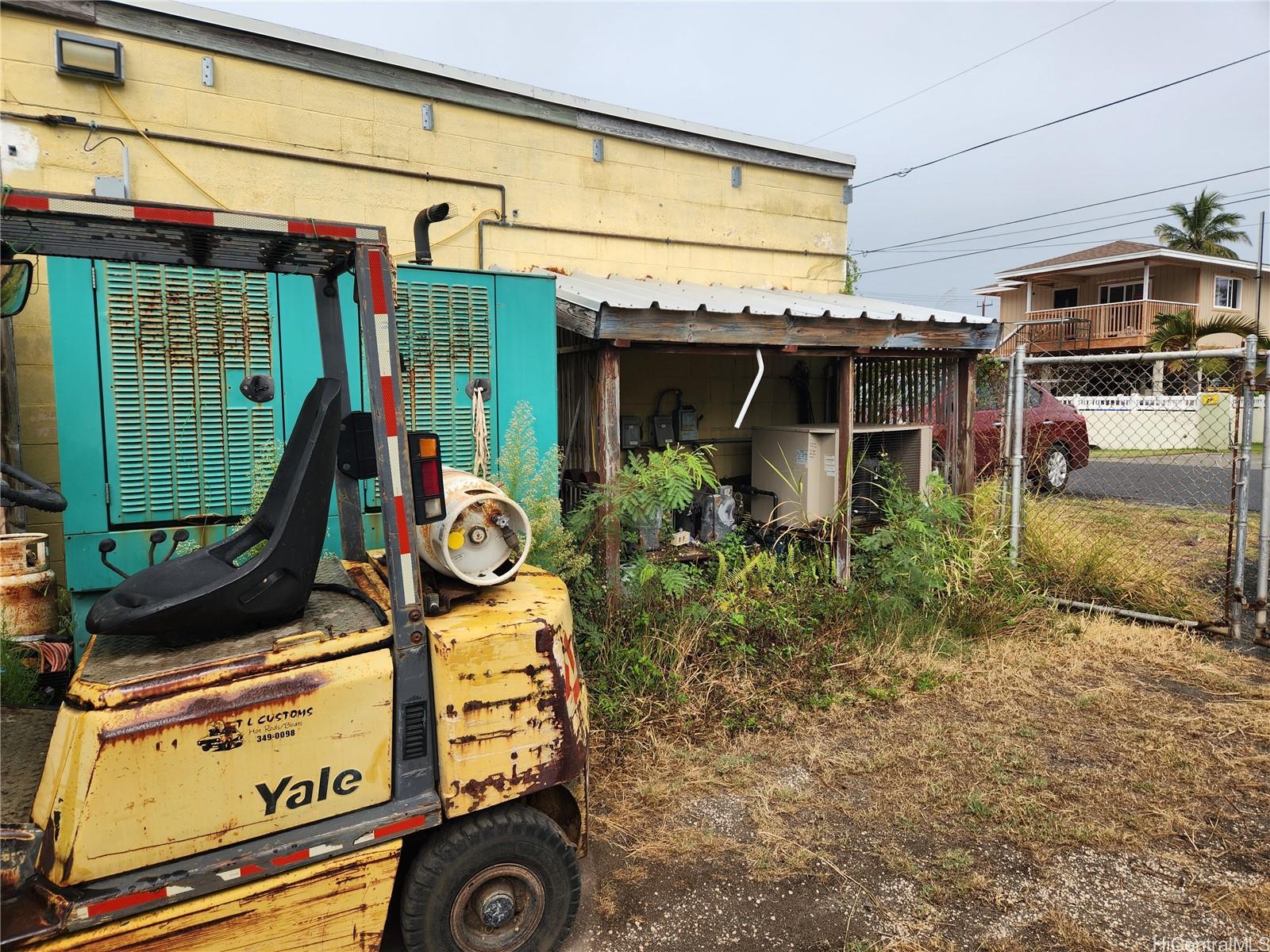 41-867 Kalanianaole Hwy Waimanalo Oahu commercial real estate photo9 of 12