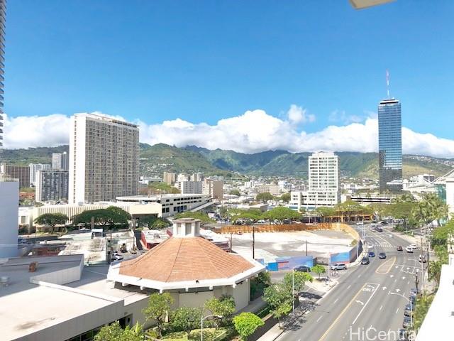 Sunset Towers condo # 1001, Honolulu, Hawaii - photo 2 of 11