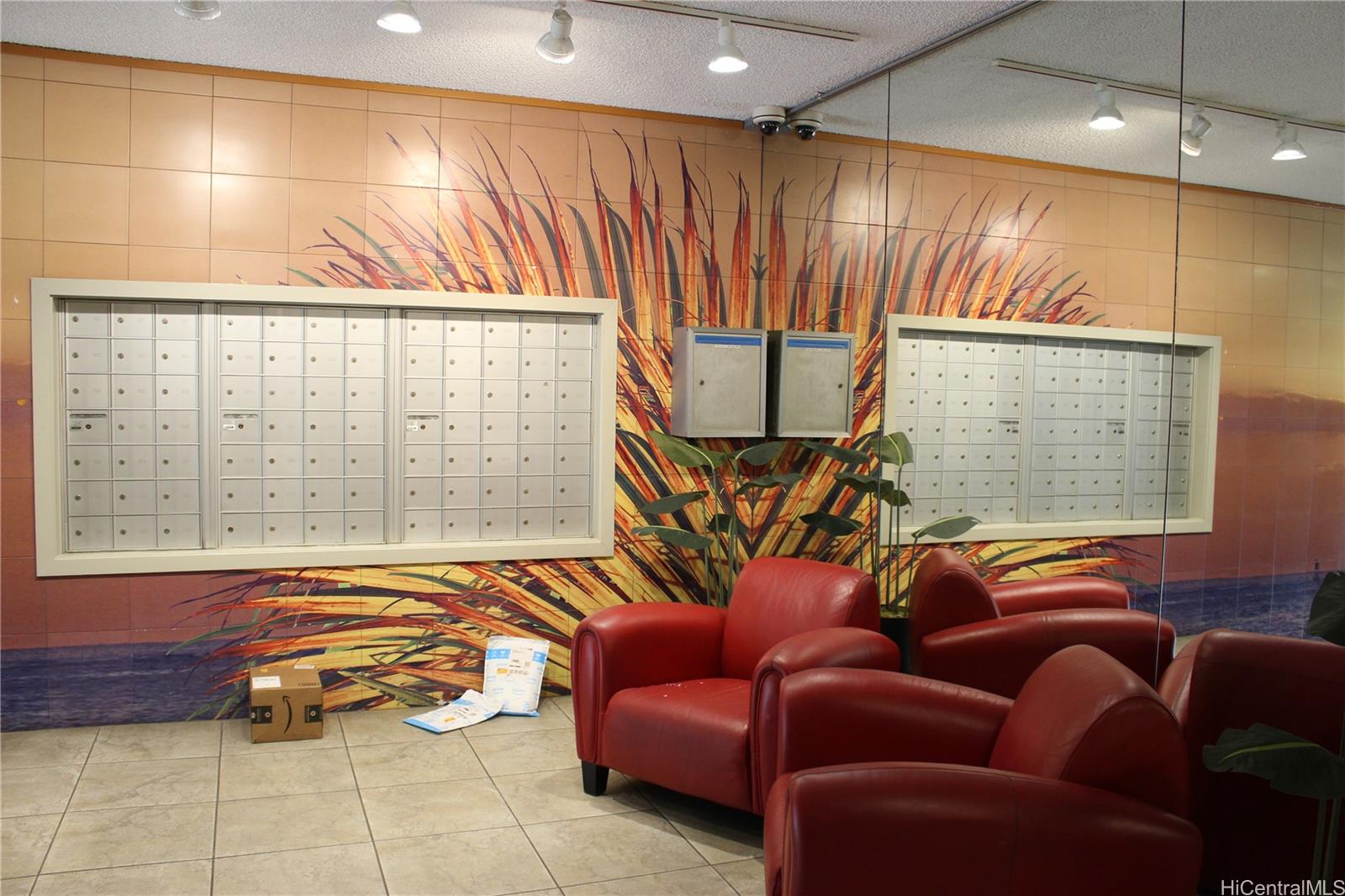 Sunset Towers condo # 1101, Honolulu, Hawaii - photo 17 of 23