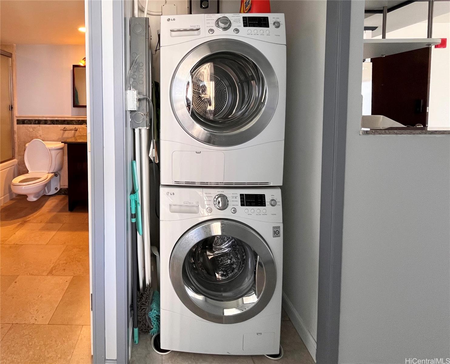 419 Atkinson Drive Honolulu - Rental - photo 11 of 15