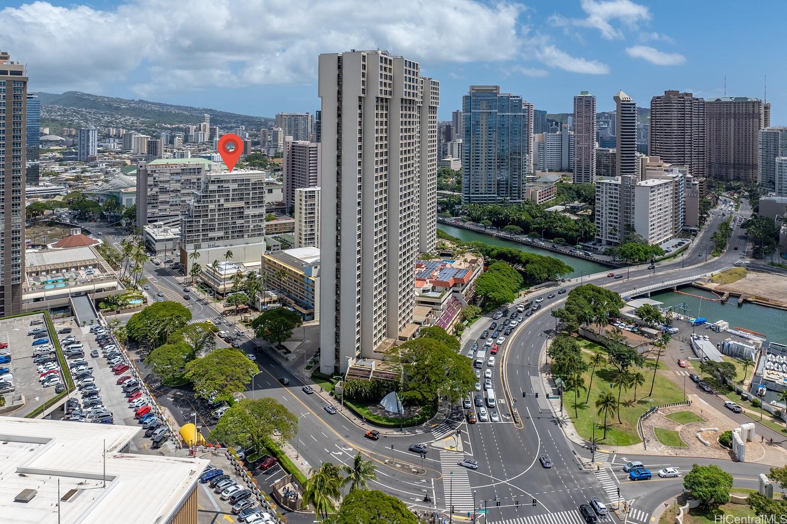 Sunset Towers condo # 1603, Honolulu, Hawaii - photo 22 of 24