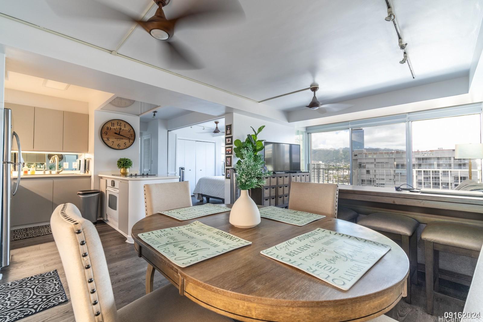 419 Atkinson Dr Honolulu - Rental - photo 11 of 25