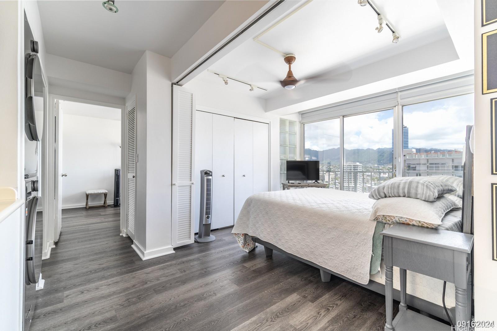 419 Atkinson Dr Honolulu - Rental - photo 14 of 25