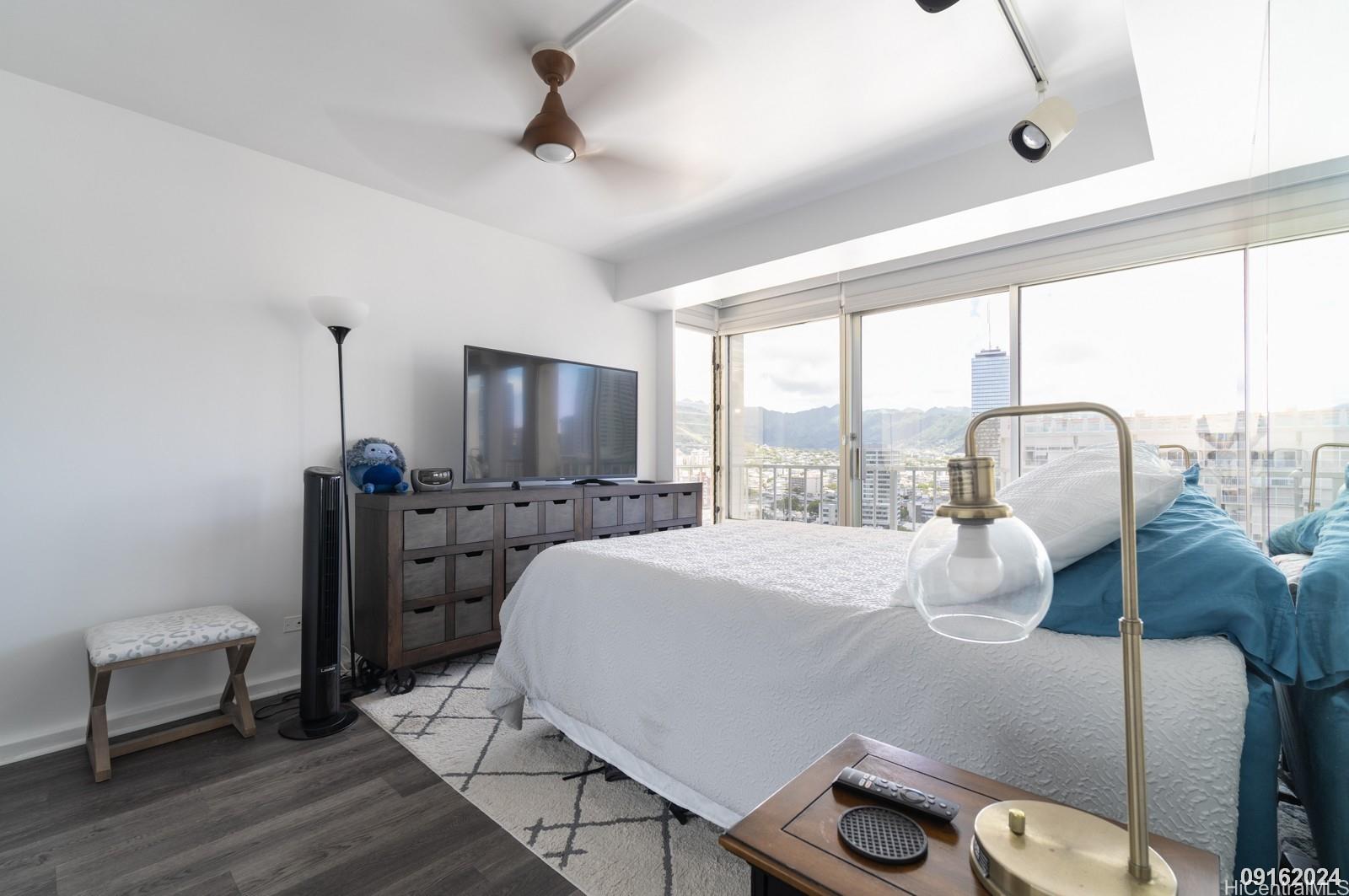 419 Atkinson Dr Honolulu - Rental - photo 19 of 25