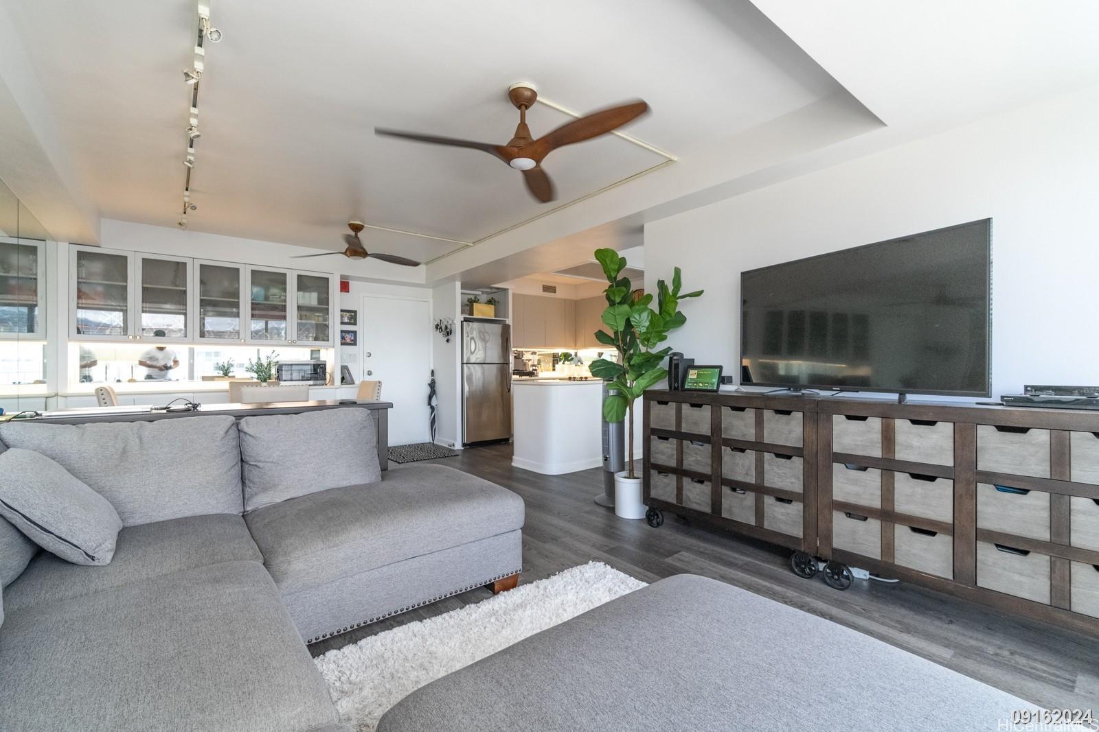 419 Atkinson Dr Honolulu - Rental - photo 8 of 25