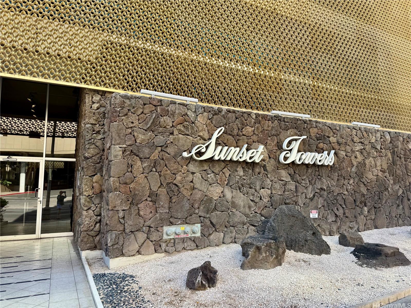 419 Atkinson Dr Honolulu - Rental - photo 25 of 25