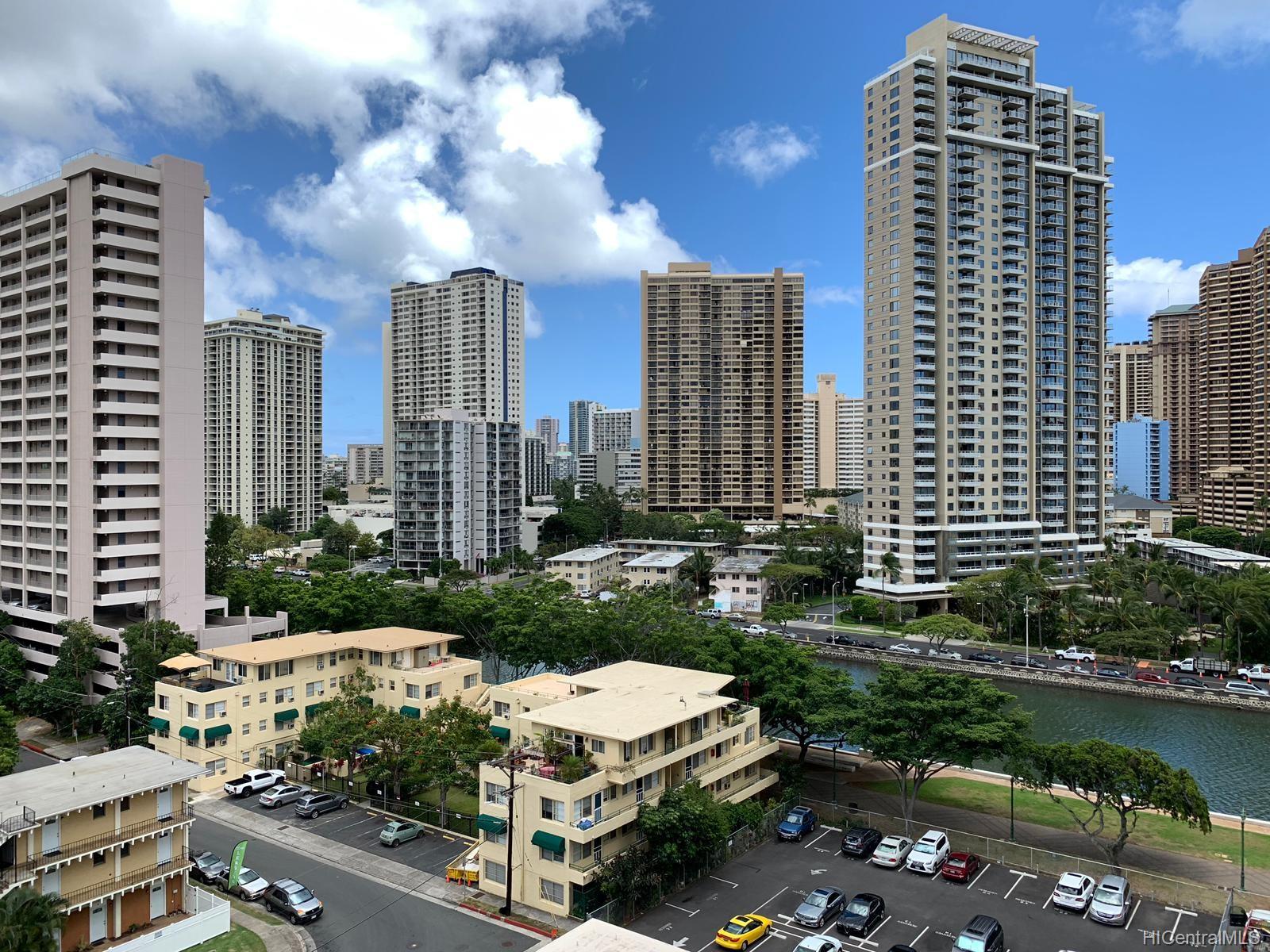 Atkinson Towers Inc condo # 1101, Honolulu, Hawaii - photo 9 of 10