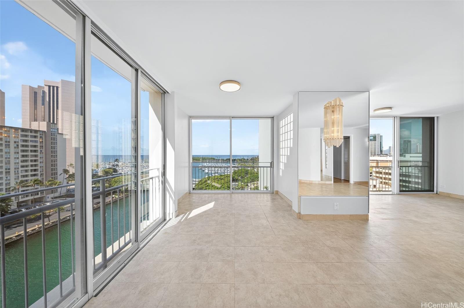 Atkinson Towers Inc condo # 1108, Honolulu, Hawaii - photo 14 of 25