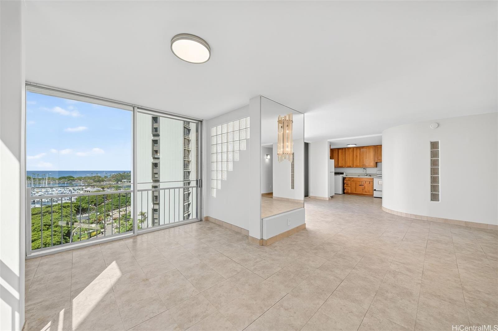 Atkinson Towers Inc condo # 1108, Honolulu, Hawaii - photo 15 of 25