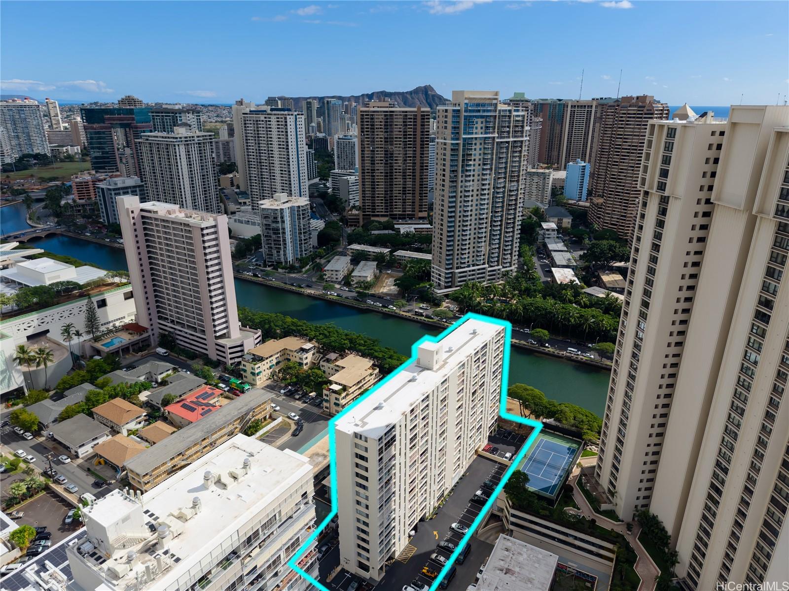 Atkinson Towers Inc condo # 1202, Honolulu, Hawaii - photo 2 of 19