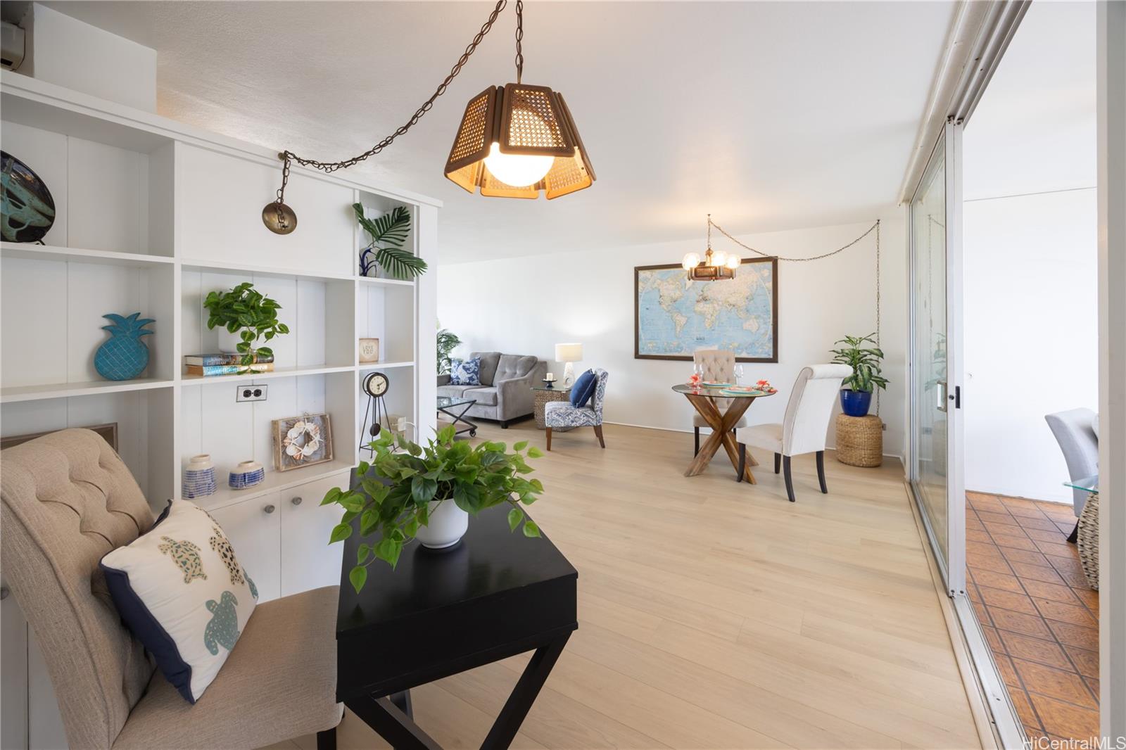 Atkinson Towers Inc condo # 1202, Honolulu, Hawaii - photo 10 of 19