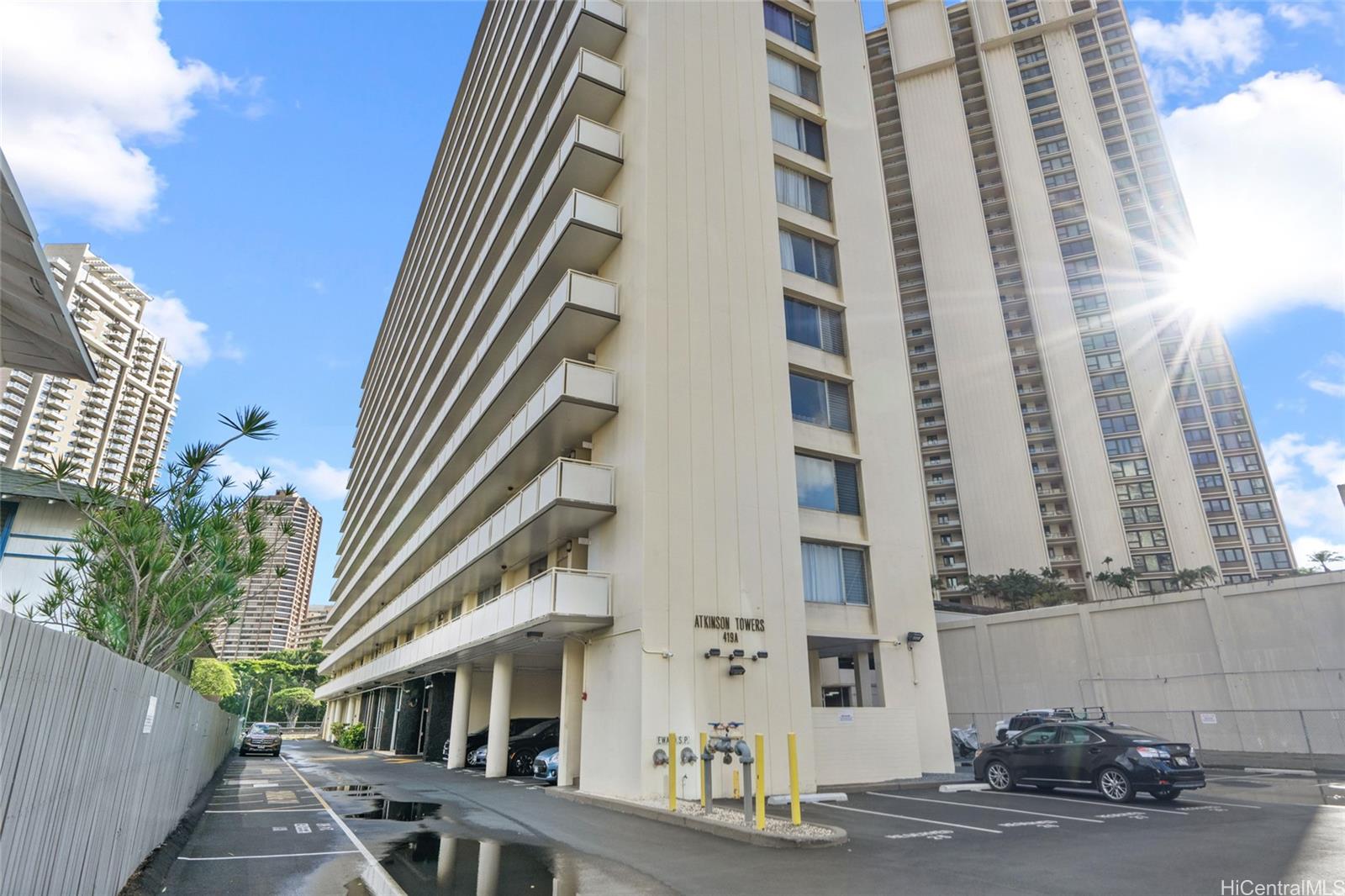 Atkinson Towers inc condo # 1203, Honolulu, Hawaii - photo 13 of 20