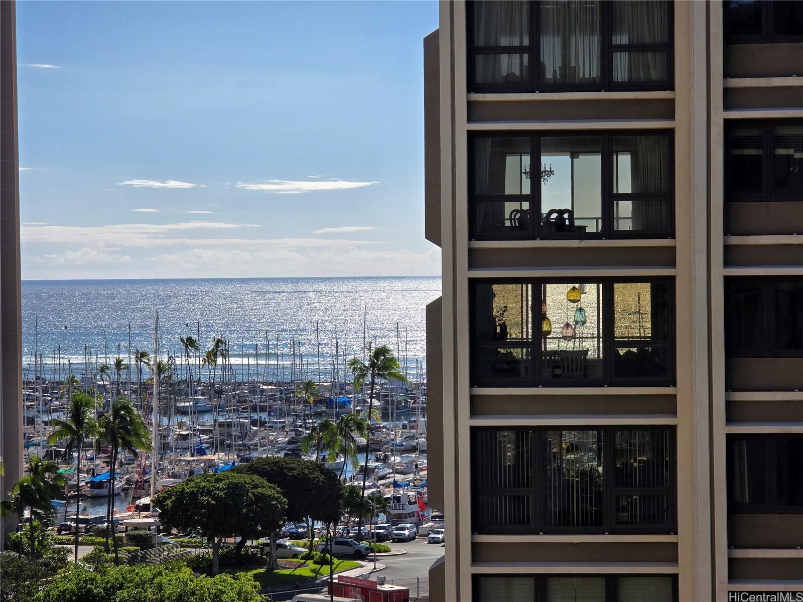 Atkinson Towers inc condo # 1203, Honolulu, Hawaii - photo 21 of 22