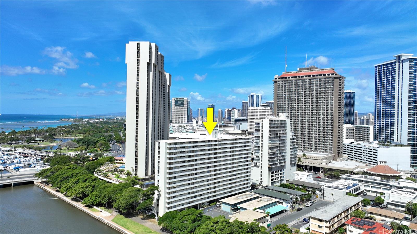 Atkinson Towers INC condo # 1506, Honolulu, Hawaii - photo 4 of 18