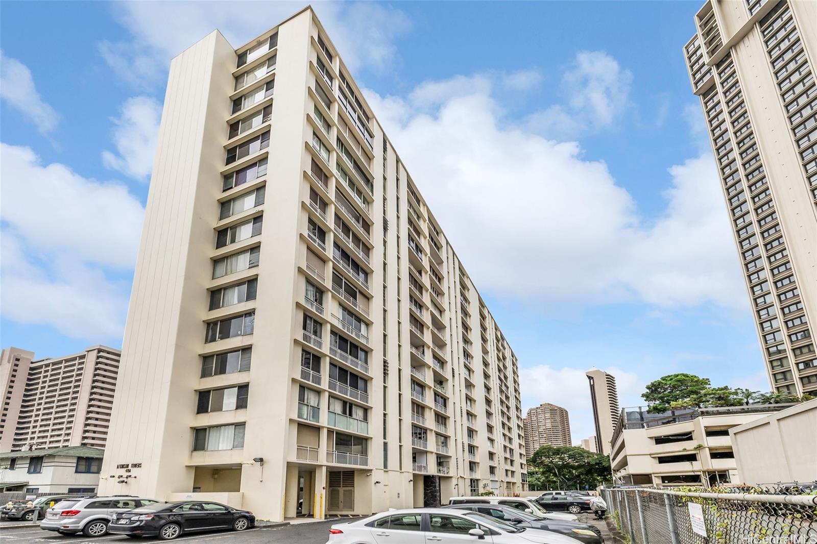 Atkinson Towers Inc condo # 603, Honolulu, Hawaii - photo 21 of 23