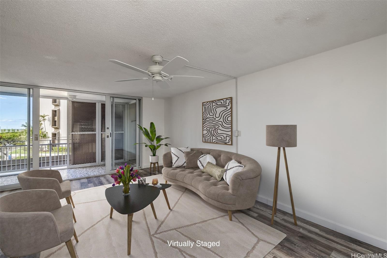 Atkinson Towers Inc condo # 607, Honolulu, Hawaii - photo 2 of 21