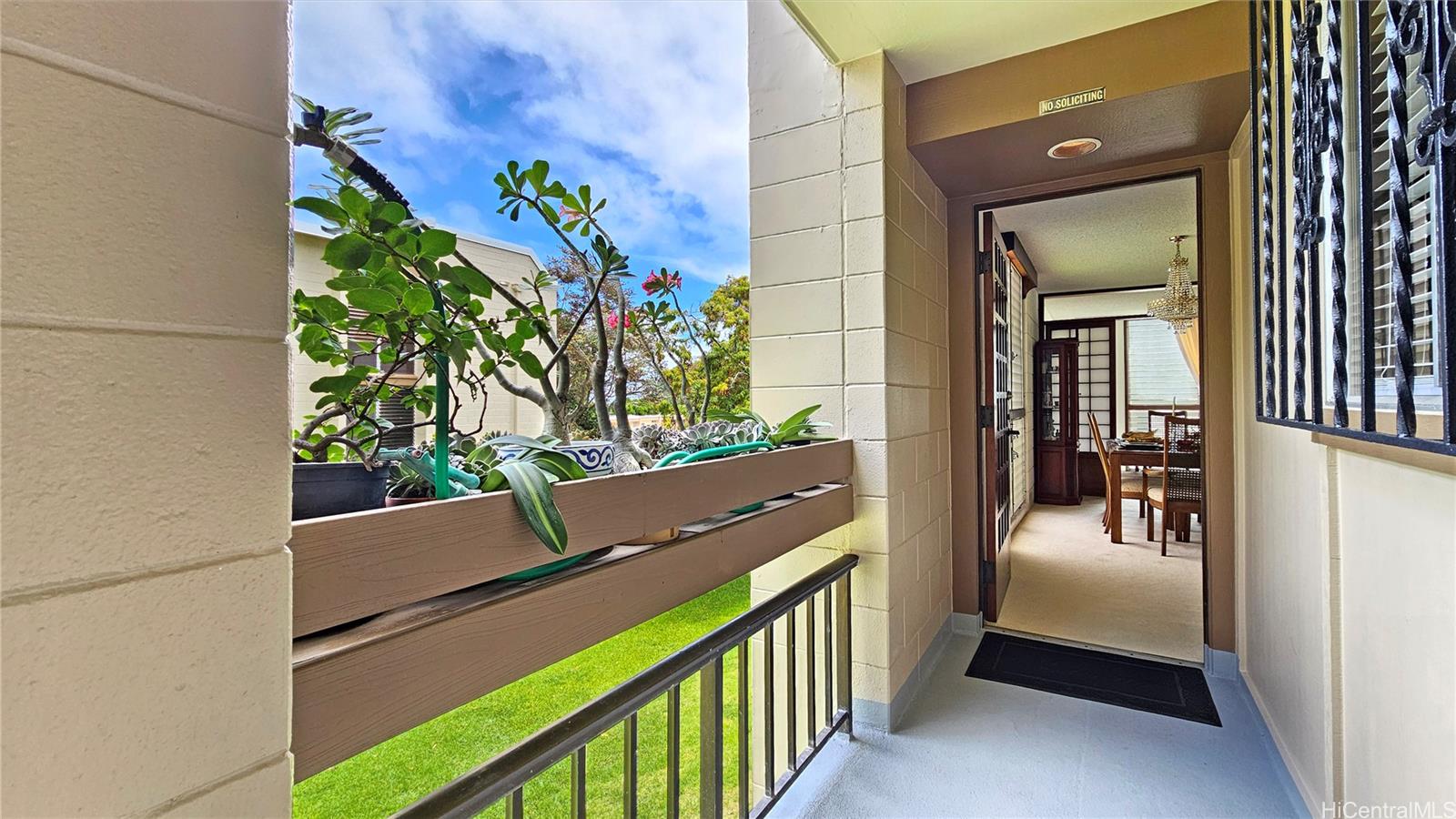 Haleloa 2 condo # 420B, Honolulu, Hawaii - photo 18 of 23