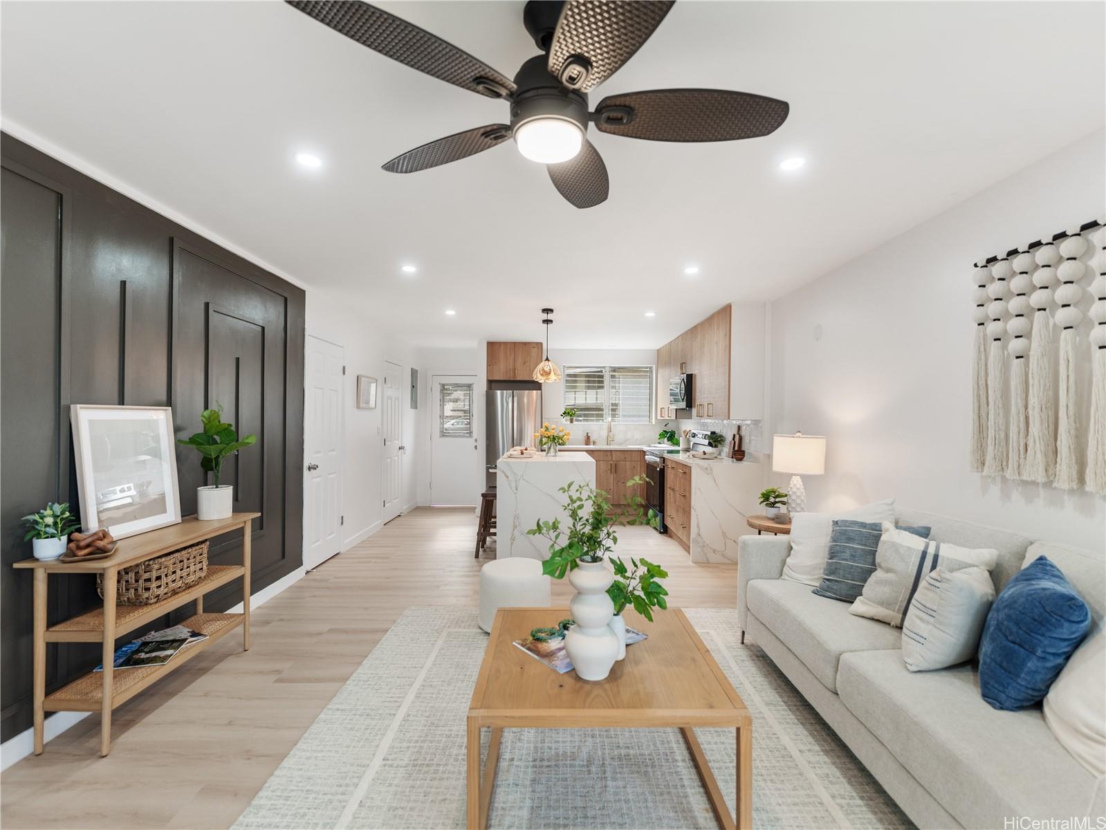 Tropic Gardens 1 condo # 4, Honolulu, Hawaii - photo 2 of 24