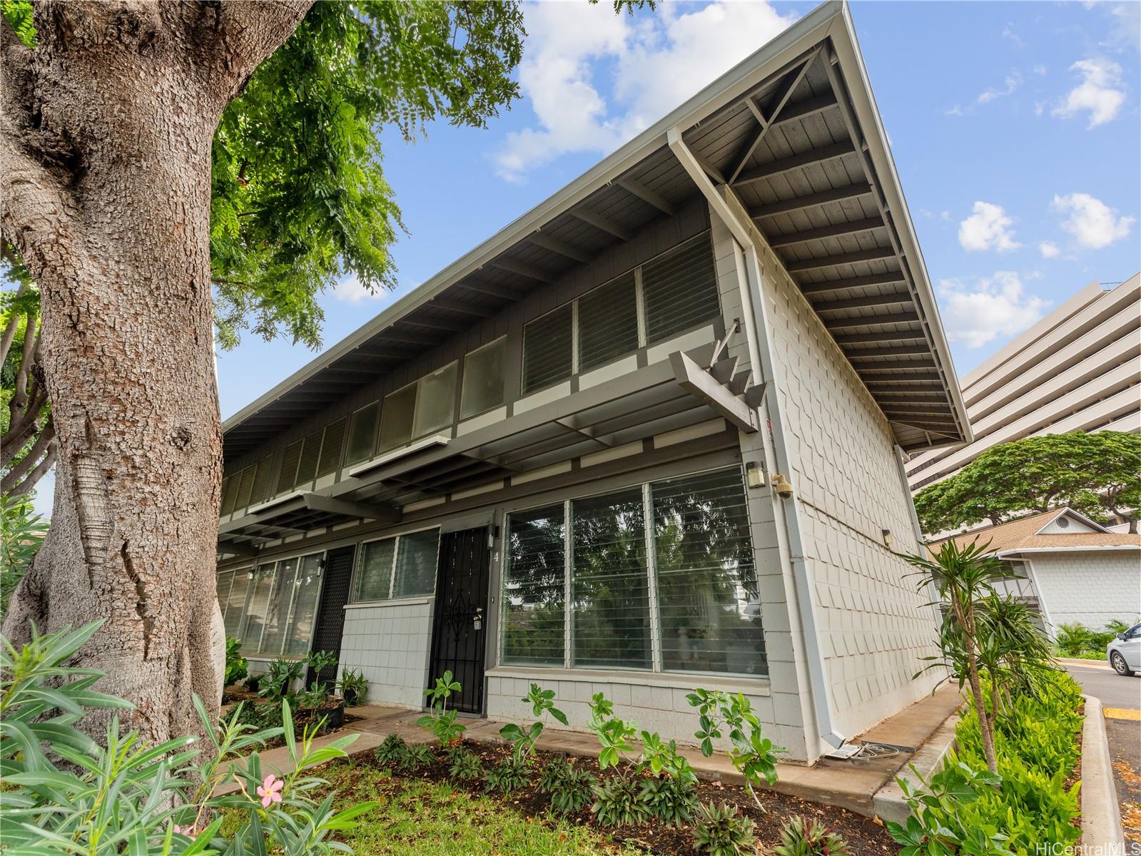 Tropic Gardens 1 condo # 4, Honolulu, Hawaii - photo 21 of 24