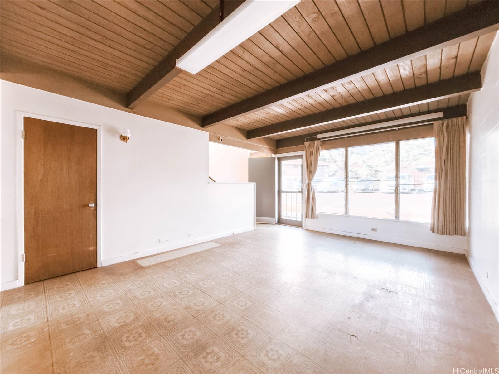 Tropic Gardens 1 condo # 2, Honolulu, Hawaii - photo 2 of 7