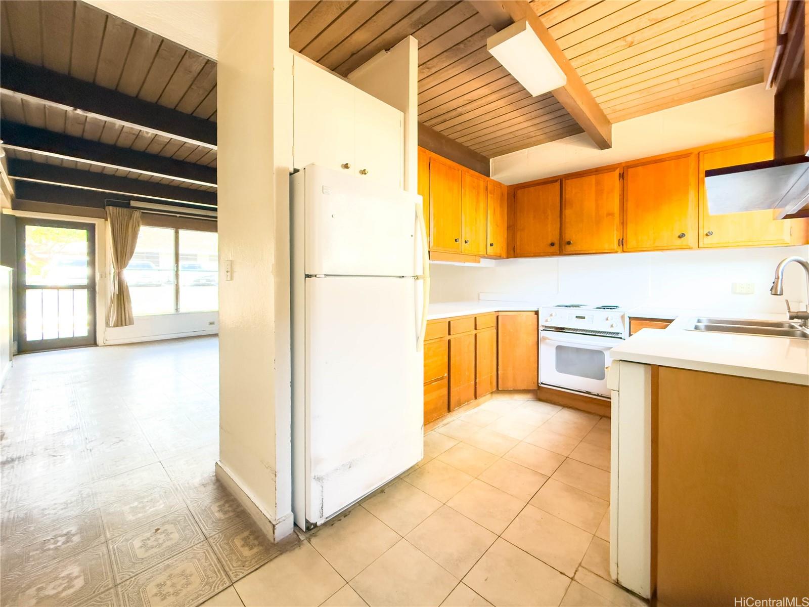 Tropic Gardens 1 condo # 2, Honolulu, Hawaii - photo 3 of 7