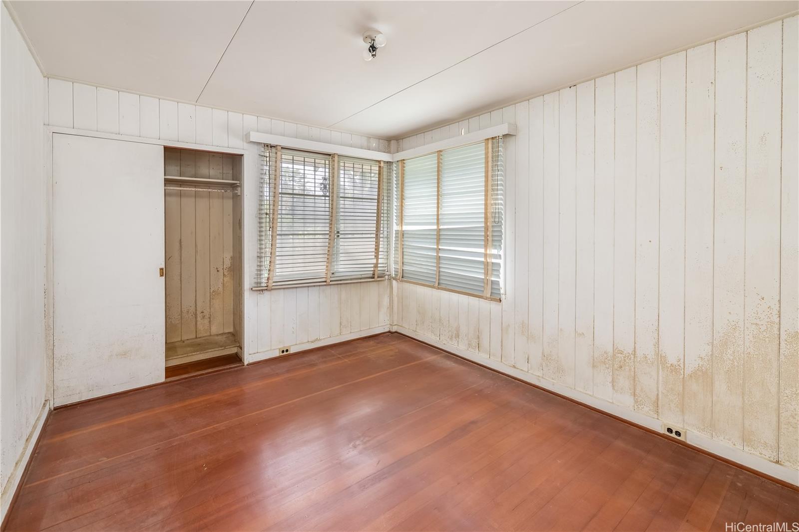 421  Ehako Place Nuuanu-lower, Honolulu home - photo 4 of 13