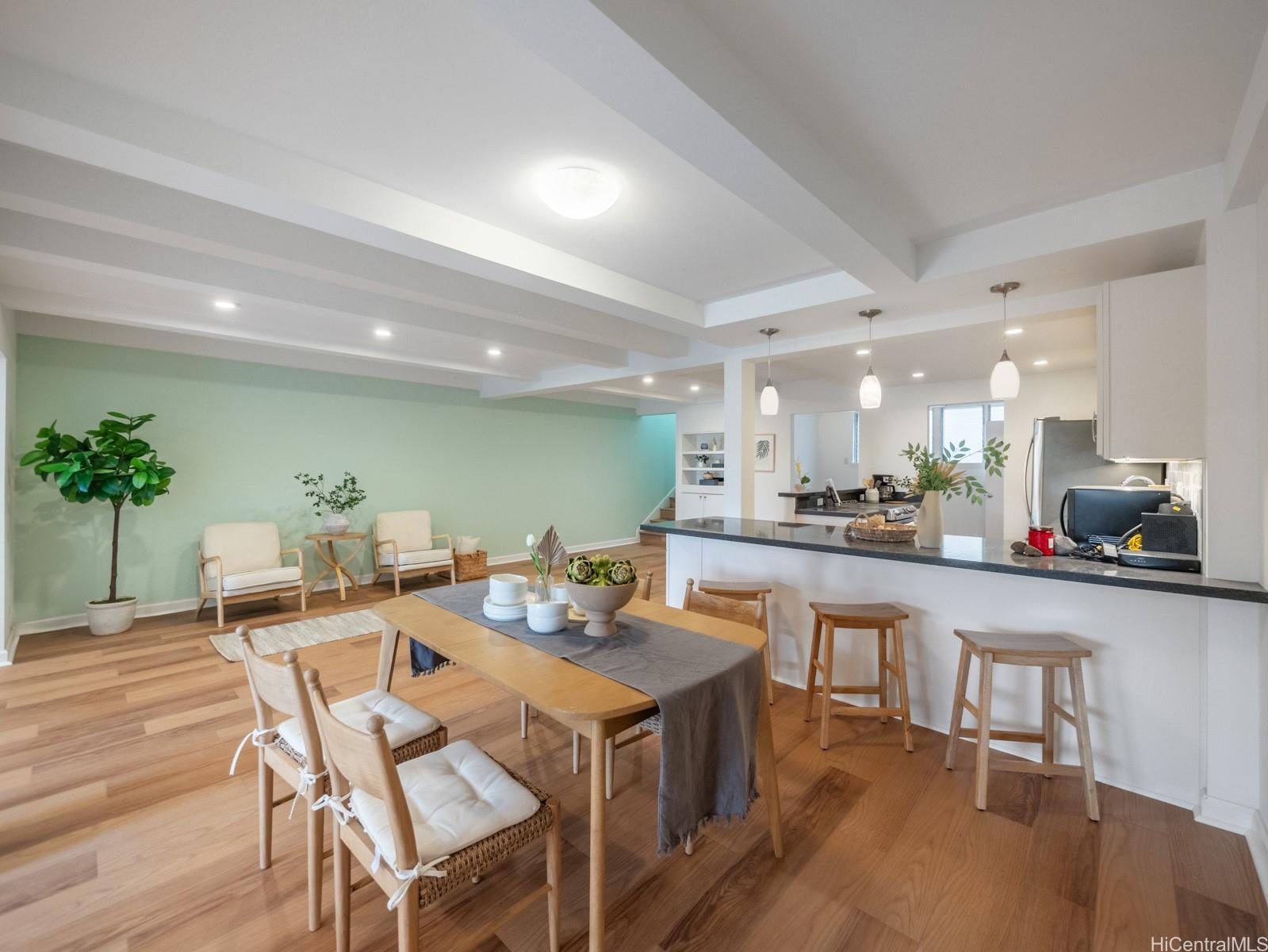 421 Kawaihae Street townhouse # 101, Honolulu, Hawaii - photo 3 of 16