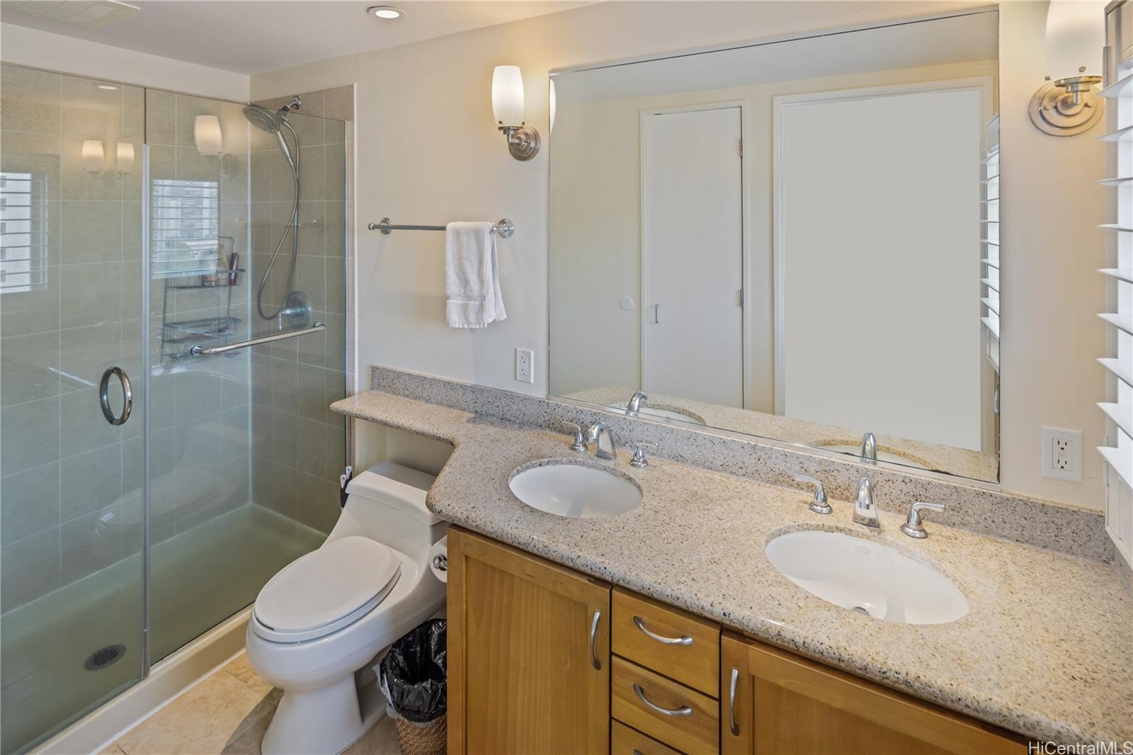 Lanikea At Waikiki condo # 1004, Honolulu, Hawaii - photo 17 of 24