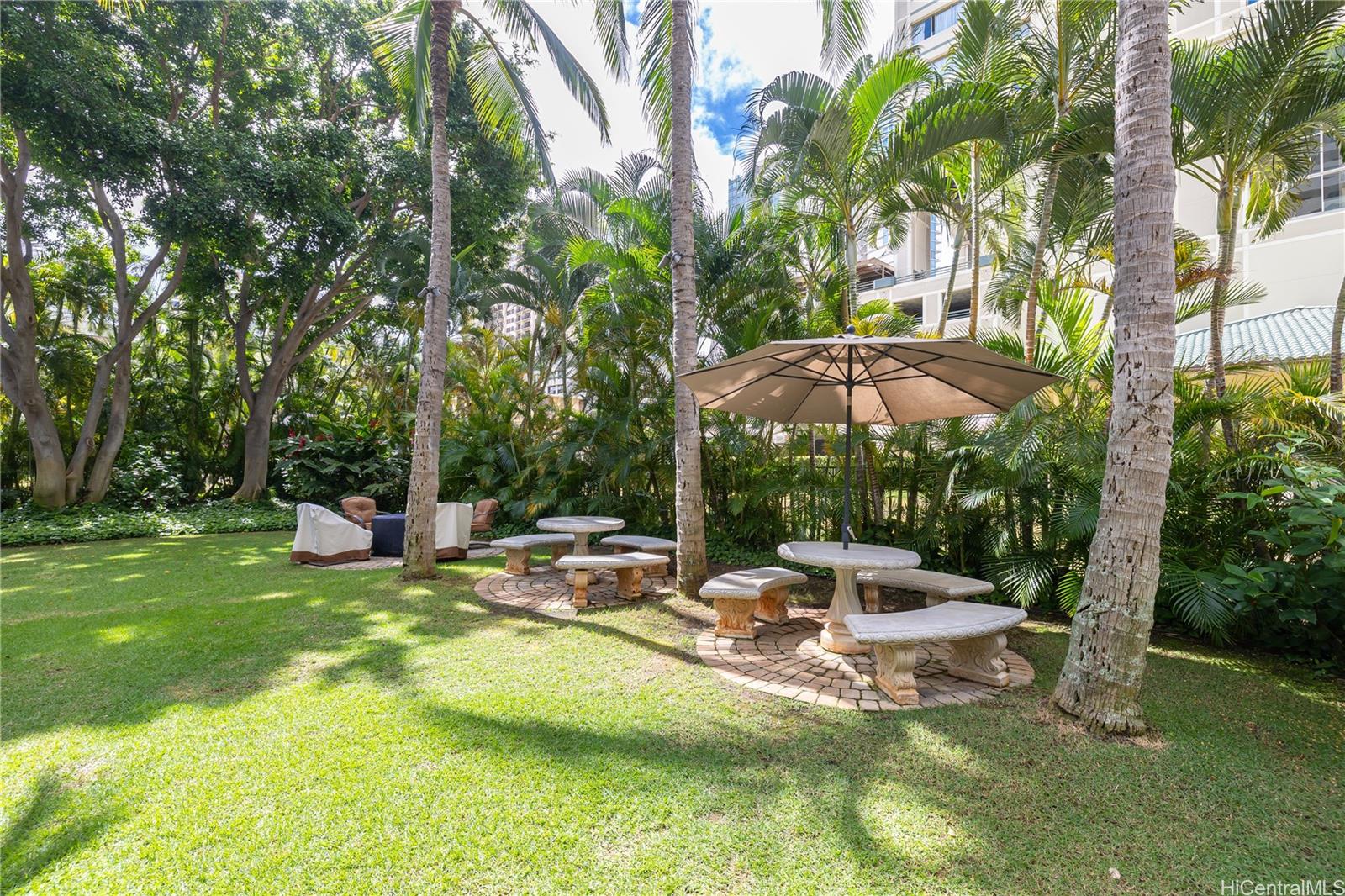 Lanikea At Waikiki condo # 2804, Honolulu, Hawaii - photo 12 of 25